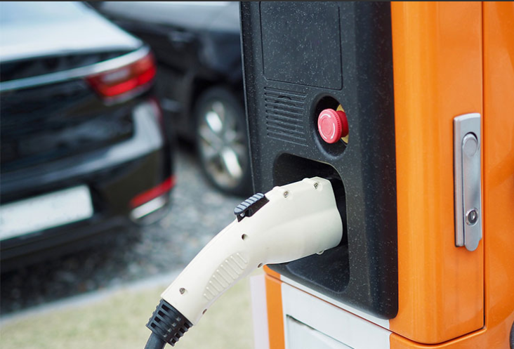 Hvilke betingelser kræves for installation af EV ladestationer?